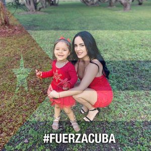 Meet your Posher, Alisney